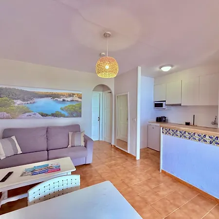 Apartment Enjoy Cala Porter En Complejo Vacacional. Cala En Porter (Menorca)