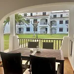Enjoy Cala Porter En Complejo Vacacional.