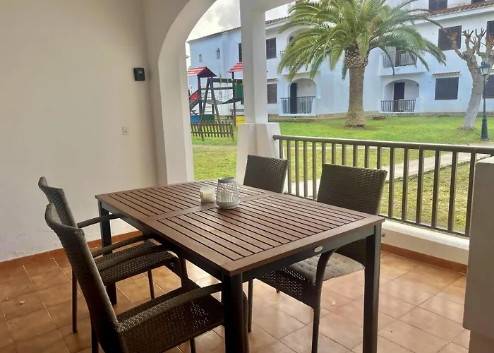 Enjoy Cala Porter En Complejo Vacacional. Cala En Porter (Menorca)